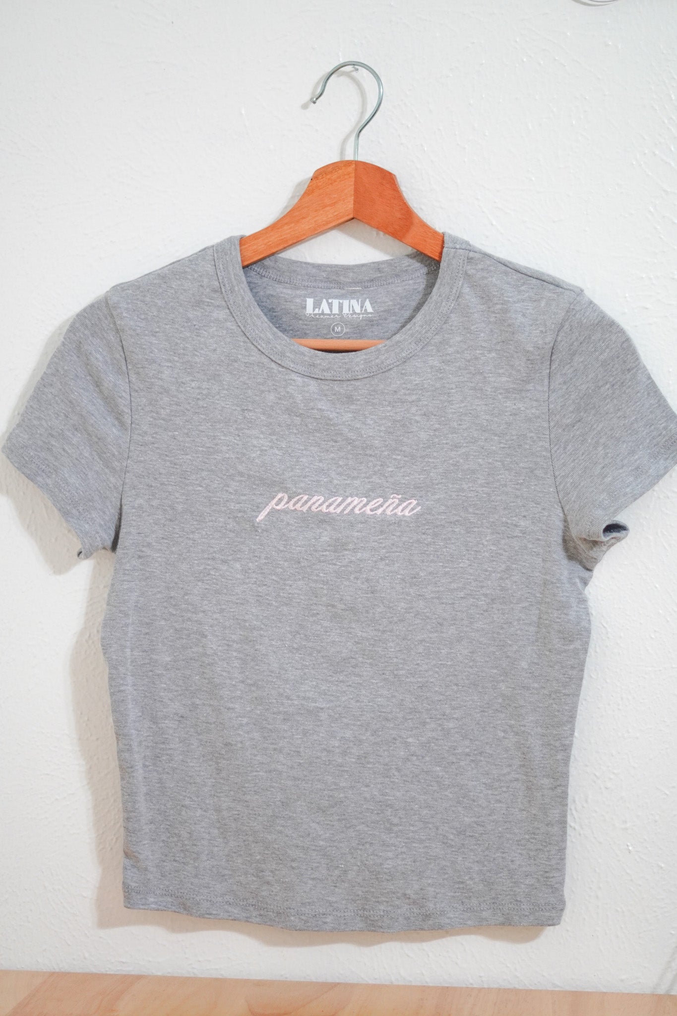 Embroidered Pink 'Panameña' 🇵🇦 Baby Tee (Size M)