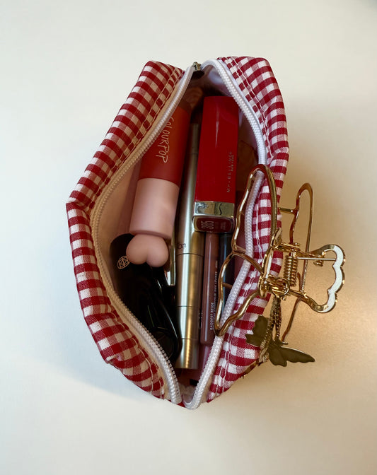 'Pintada De Amor' Pouch