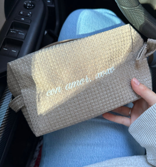 'Con Amor, XOXO' Waffle Bag
