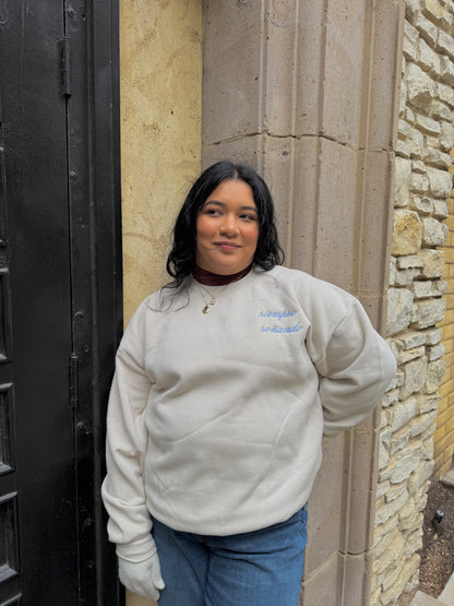 'Siempre Soñando' Embroidered Light Cream Crewneck