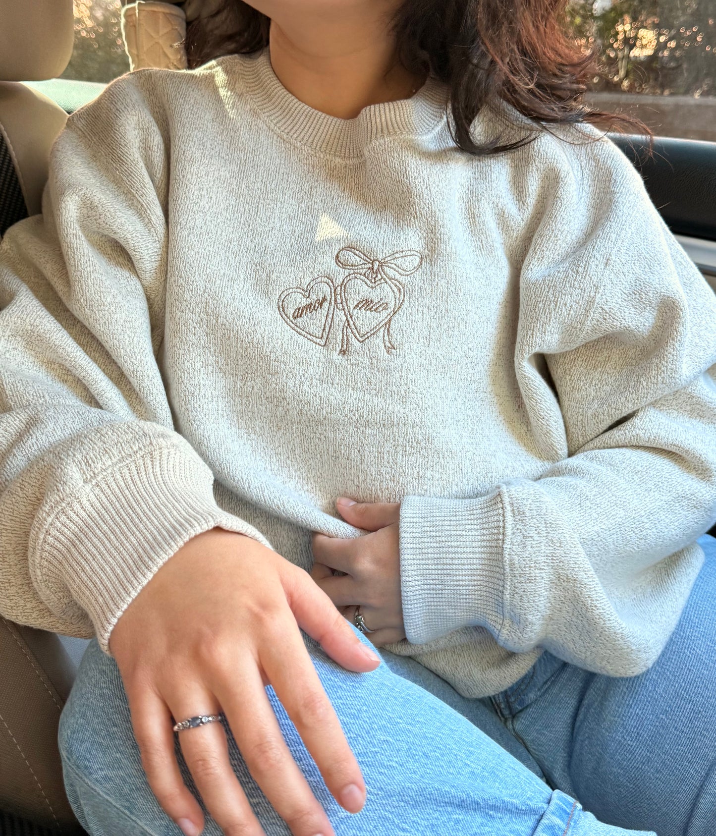 'Amor Mio' Embroidered Fleece Crewneck