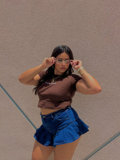 'De Aquí y De Allá' Embroidered Brown Rib Baby Tee